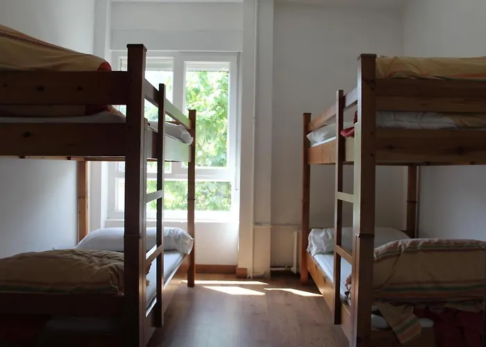 De Хостел Саберо